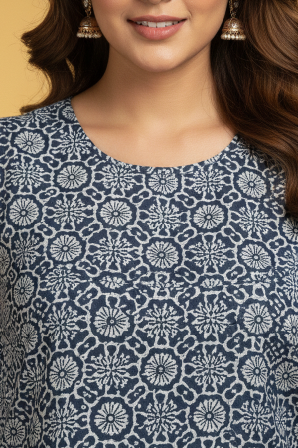 Royal Blue Geometric Print Sleeveless Kurti
